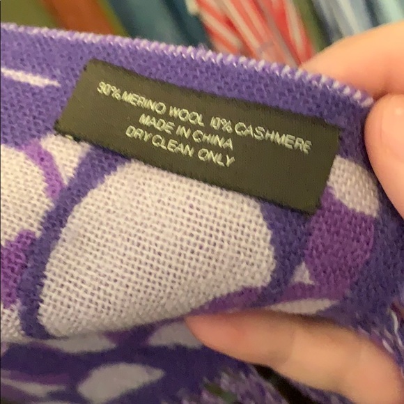 Purple Coach scarf - Picture 3 of 5
